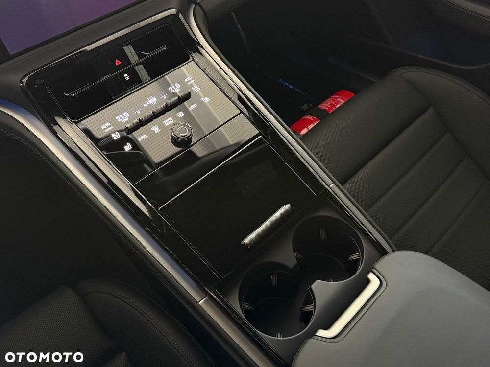 Porsche Panamera - 23