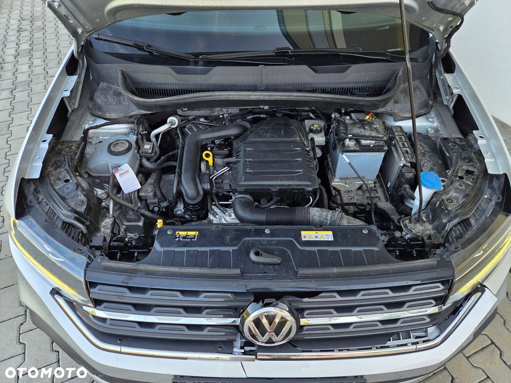 Volkswagen T-Cross - 17