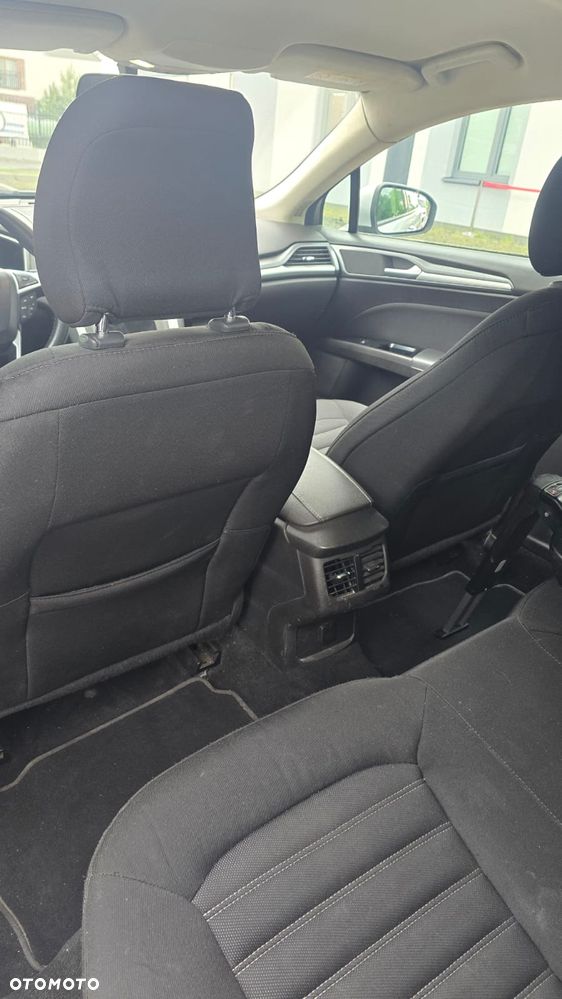 Ford Mondeo 2.0 TDCi Titanium - 11