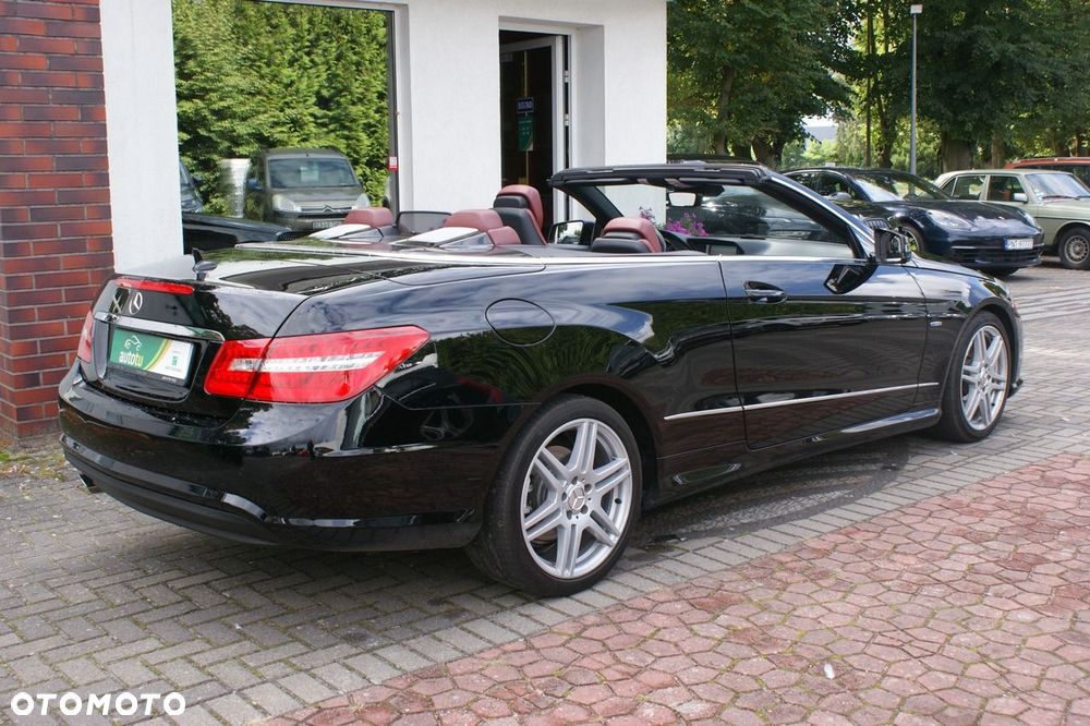 Mercedes-Benz Klasa E - 22