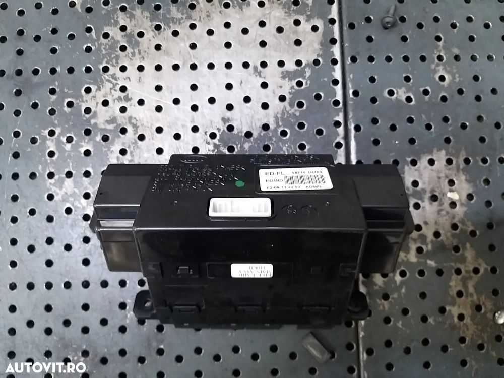 Display afisaj bord kia ceed 1 957101h700 - 3