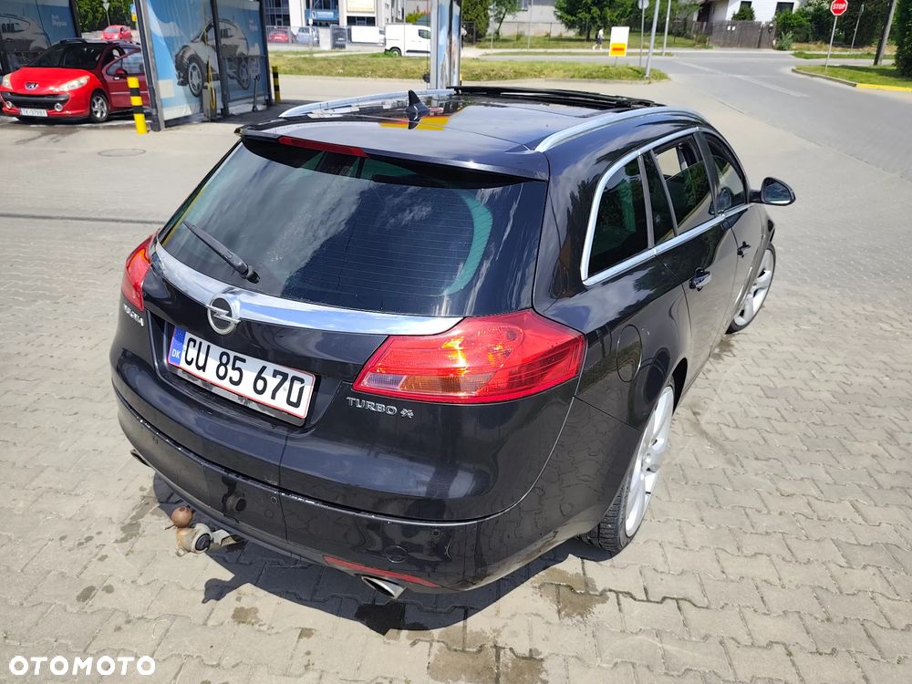 Opel Insignia 2.0 Turbo 4x4 Sport - 12