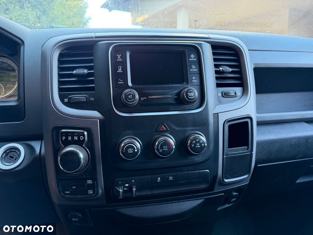 Dodge RAM 5.7 4x4 - 13
