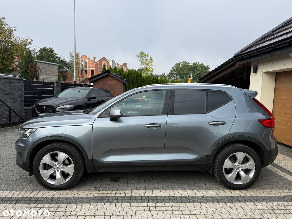 Volvo XC 40 D3 AWD Momentum Pro - 17