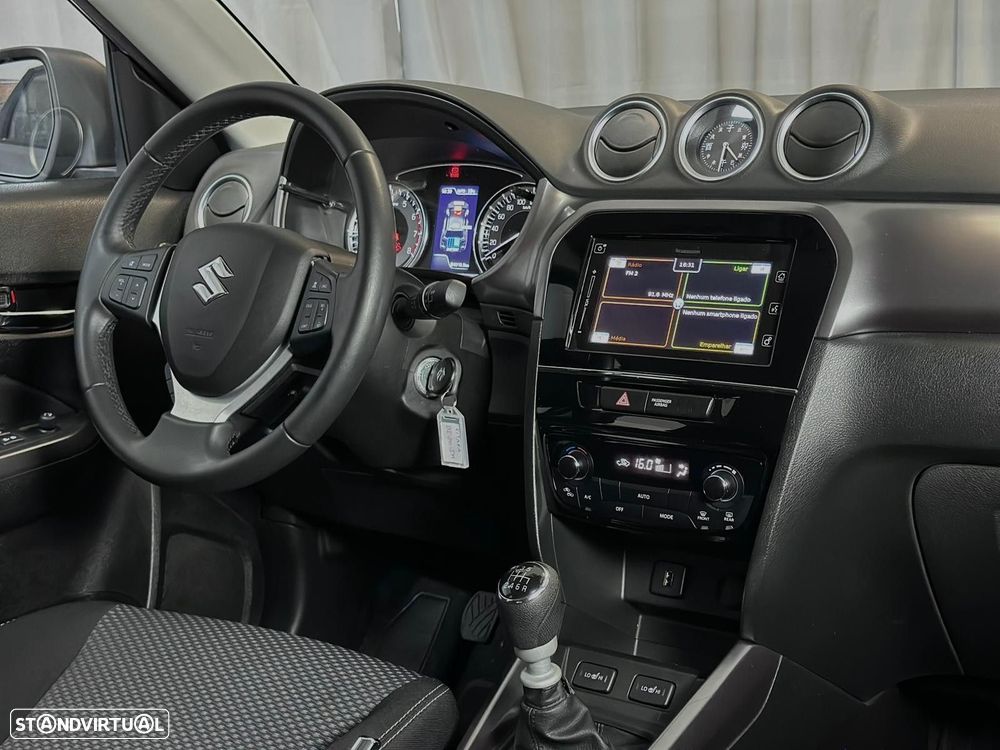 Suzuki Vitara 1.4T S2 Mild Hybrid - 10