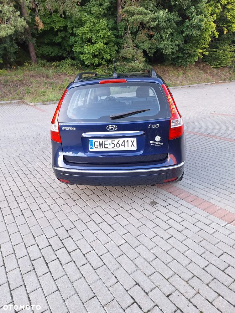 Hyundai i30 i30cw 1.6 Edition Plus - 14