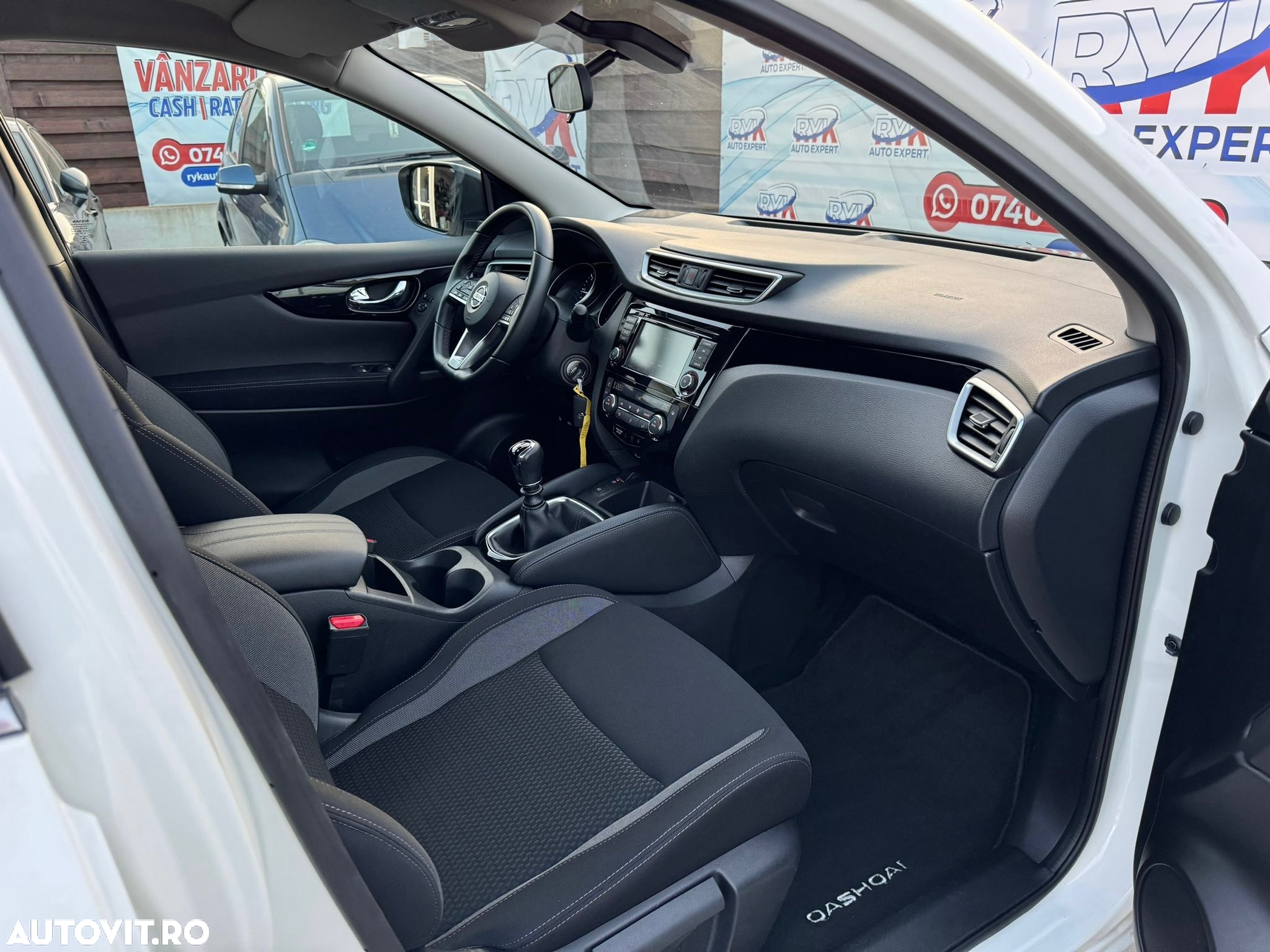 Nissan Qashqai 1.5 DCI N-CONNECTA - 14