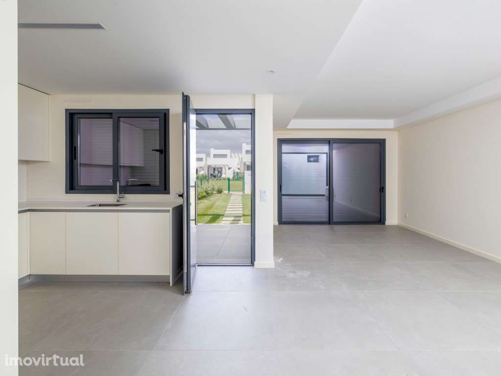 VILAMOURA - Moradia nova T2+1 próxima do GOLFE - Grande imagem: 3/28