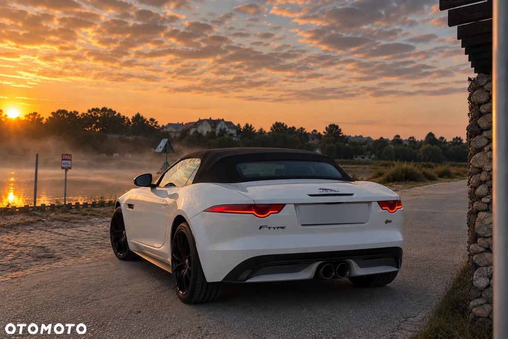 Jaguar F-Type S EU6 - 2