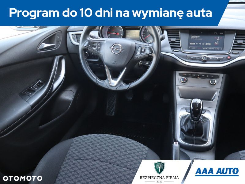 Opel Astra - 8