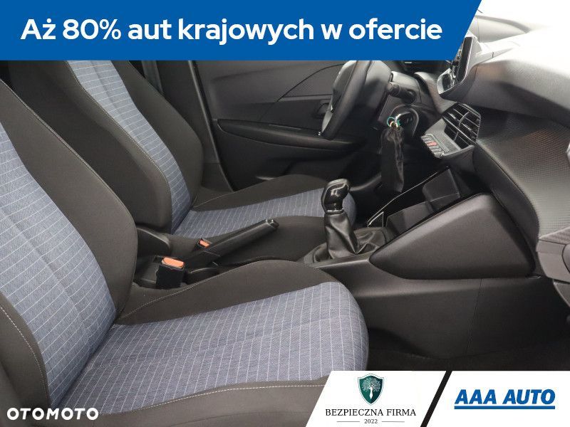 Peugeot 208 - 11