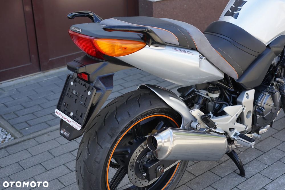 Honda CBF - 7