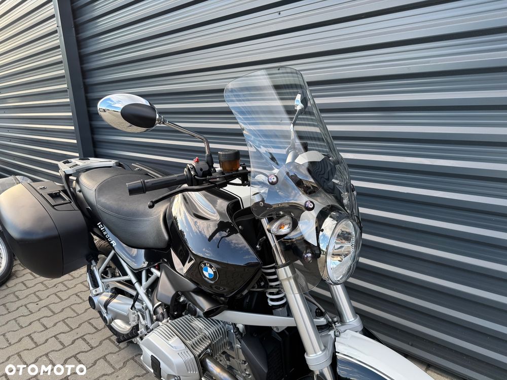 BMW R - 8