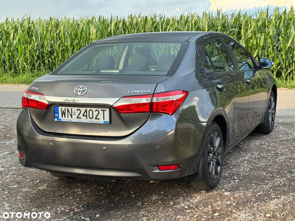 Toyota Corolla 1.6 Premium MS - 19