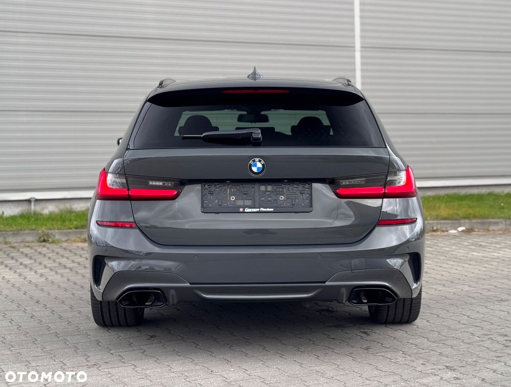 BMW Seria 3 320d Touring M Sport - 25