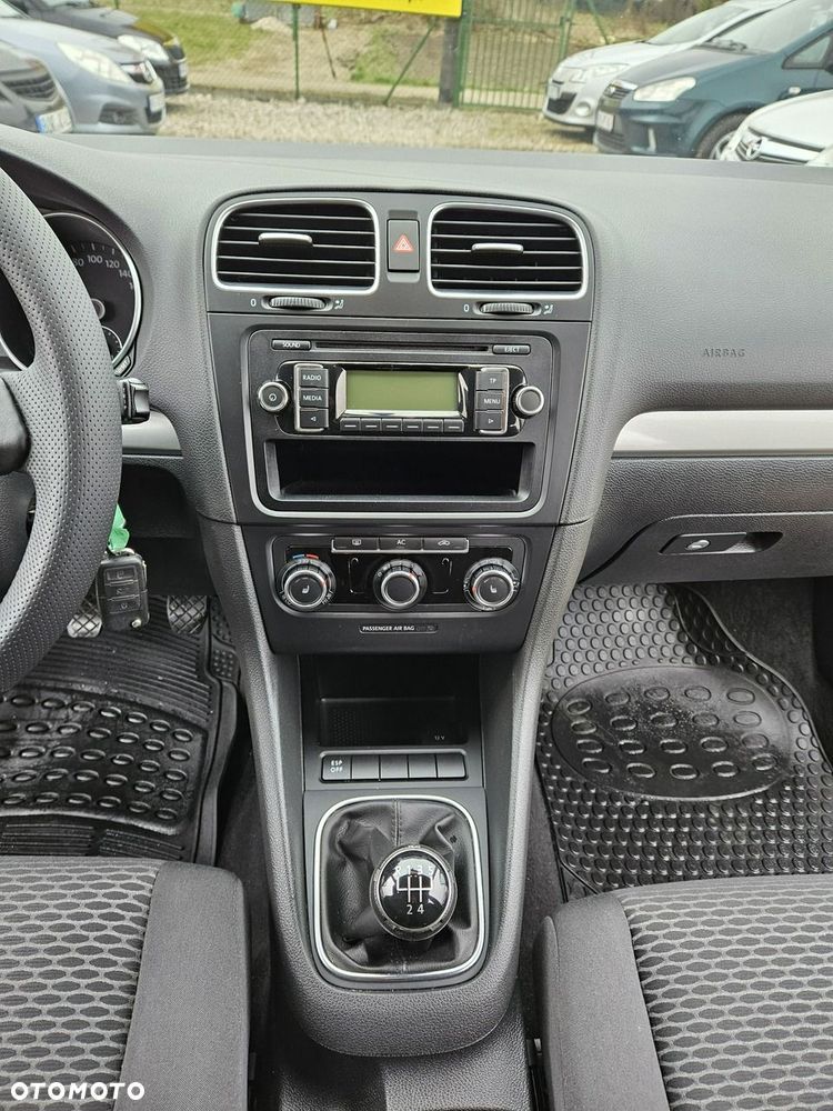 Volkswagen Golf - 13