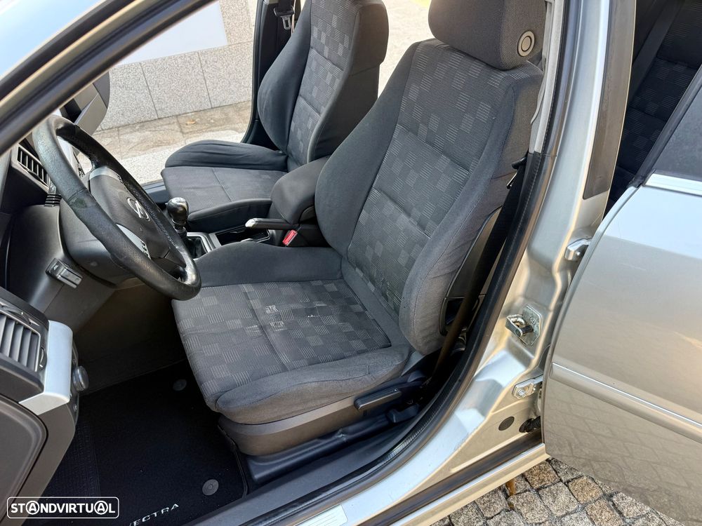 Opel Vectra GTS 2.2 DTi - 21