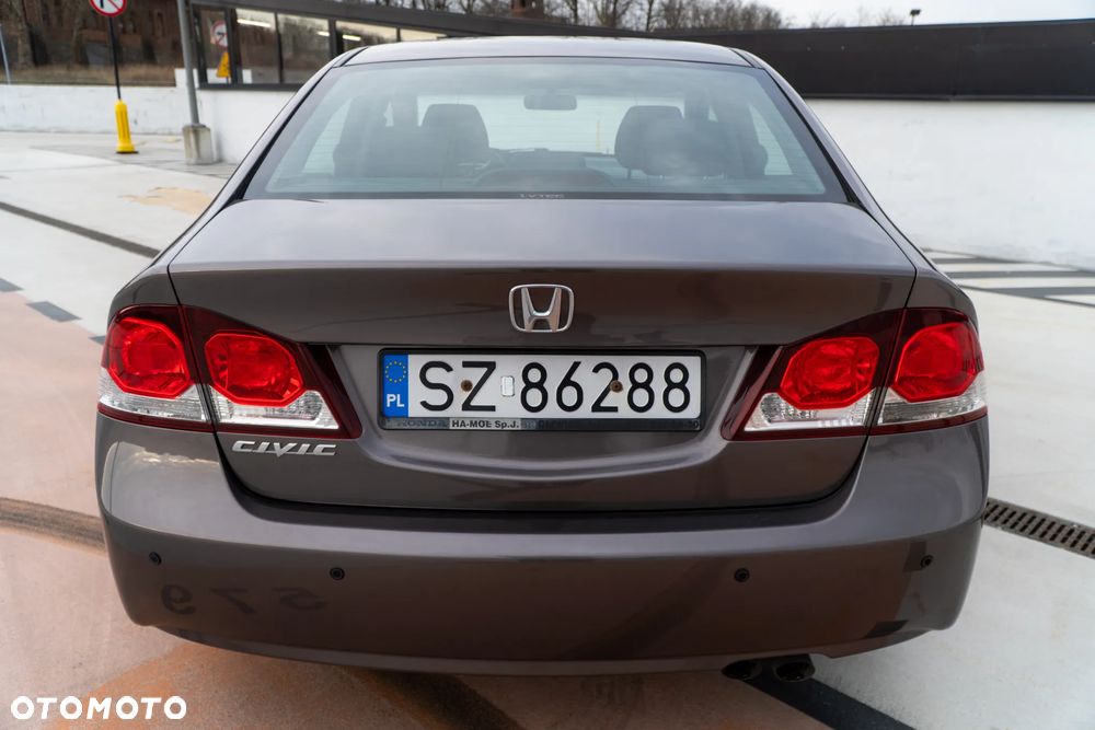 Honda Civic 1.8 Comfort - 8