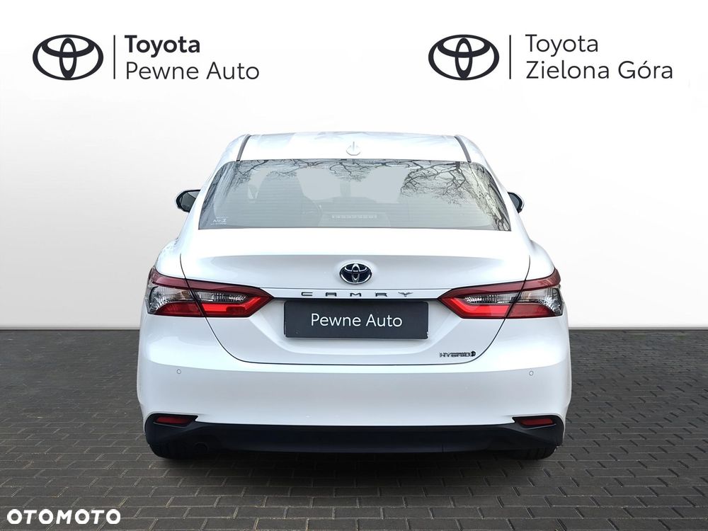 Toyota Camry 2.5 Hybrid Comfort CVT - 4