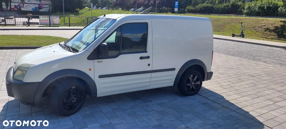 Ford TRANSIT CONNECT MK1 - 2