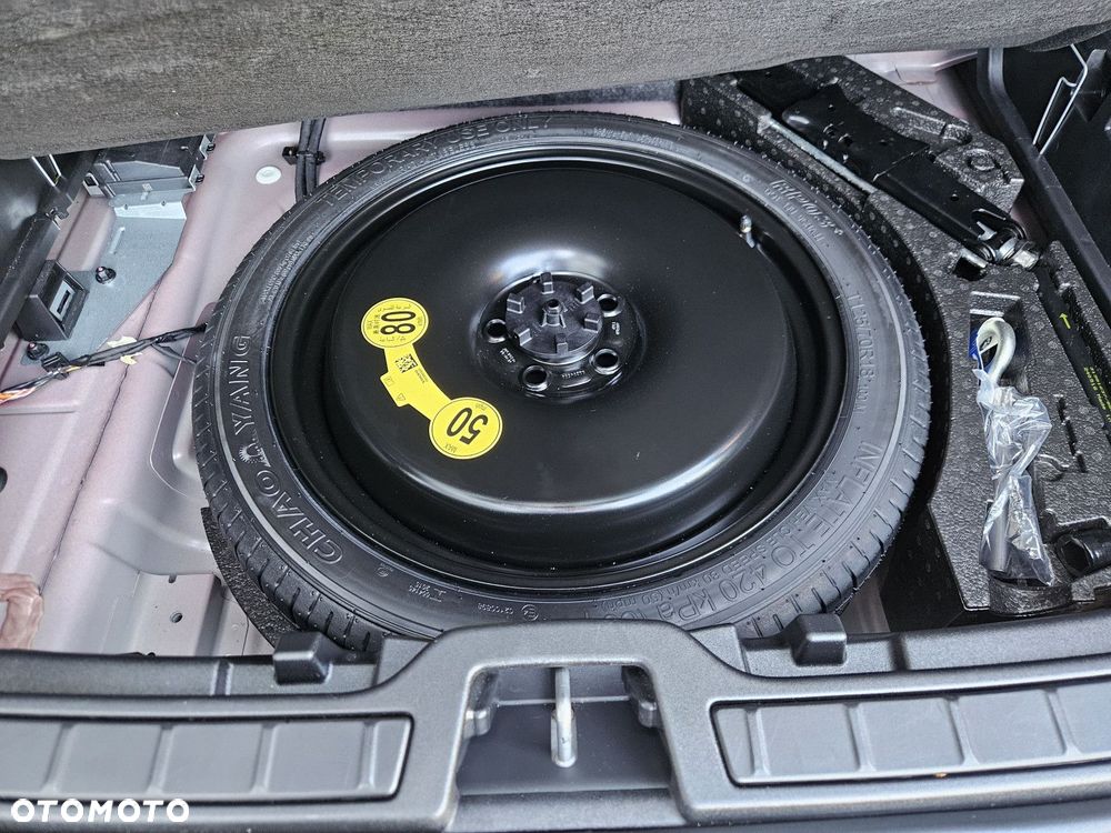 Volvo XC 40 - 30