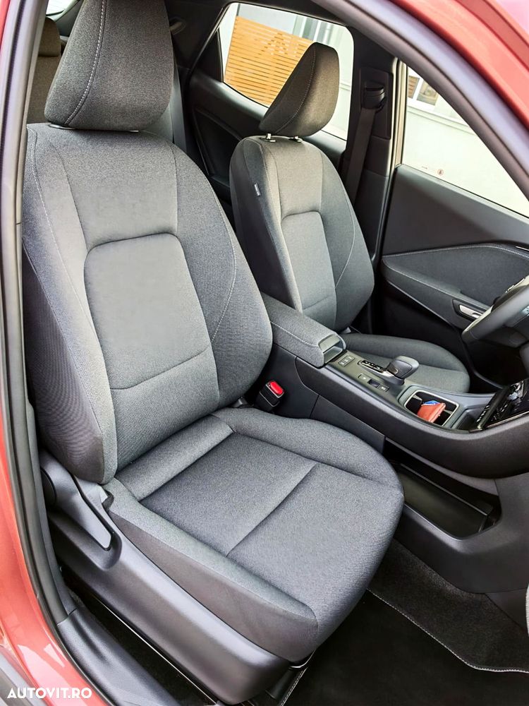 Lexus LBX 1.5 HEV 4x2 CVT Elegant - 9