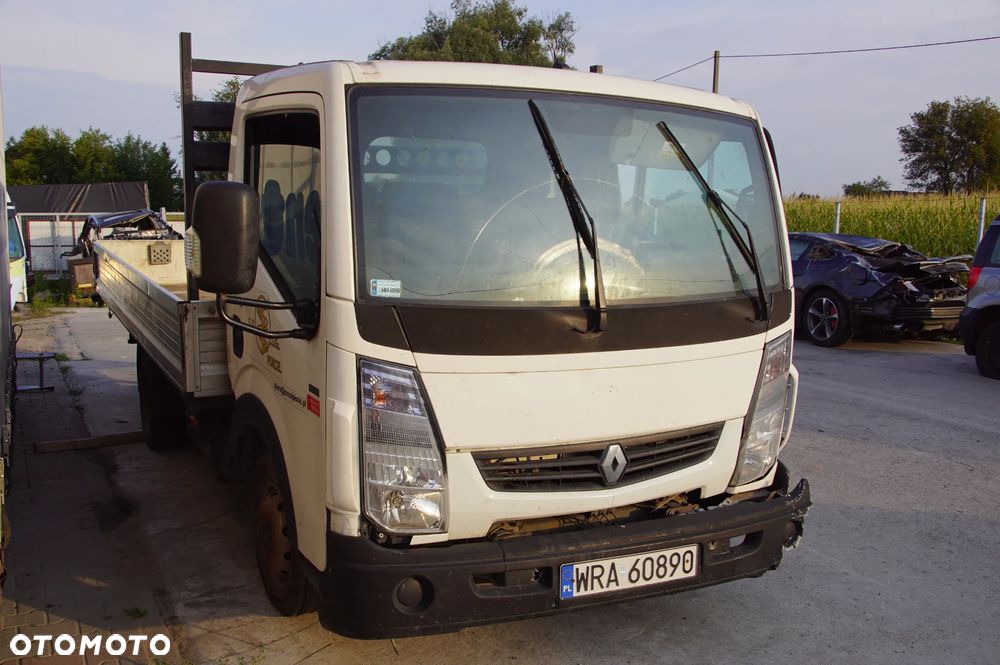 Auto na części - Renault Maxity 140 DXi 2.5 136 KM YD25K3LD 2014R Silnik Skrzynia Drzwi Lampa Szyba Lusterko Zderzak Kabina Paka Sterownik Moduł Czujnik Deska Kokpit Licznik Kierownica - 3