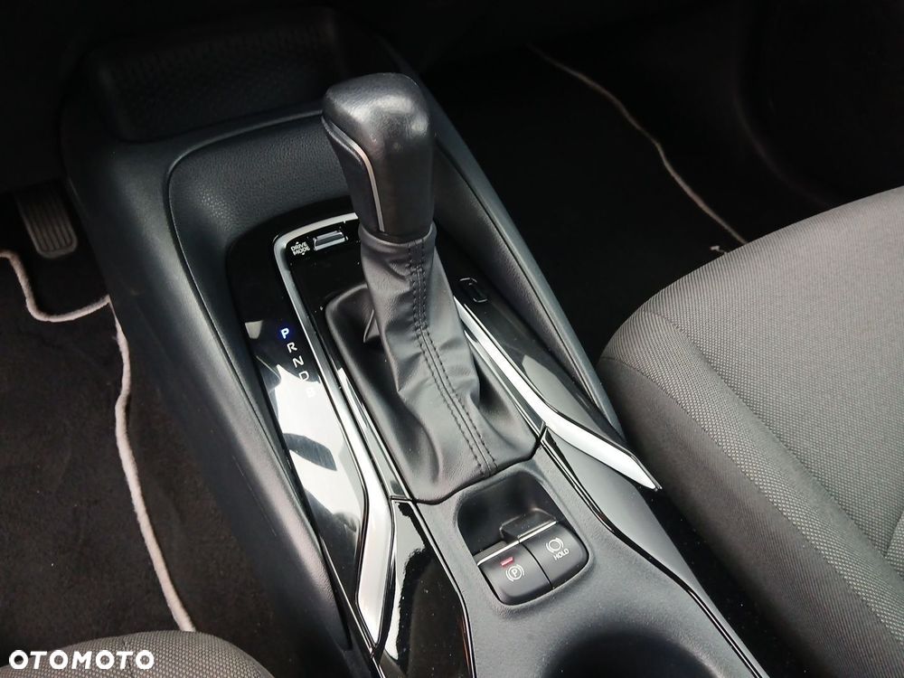 Toyota Corolla 1.8 Hybrid Comfort - 34