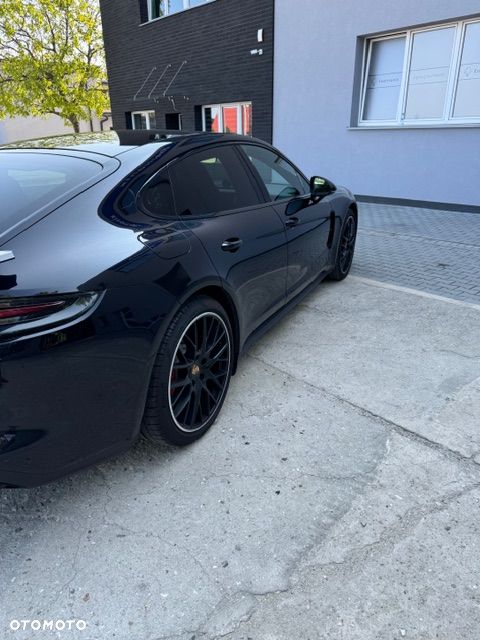 Porsche Panamera - 5