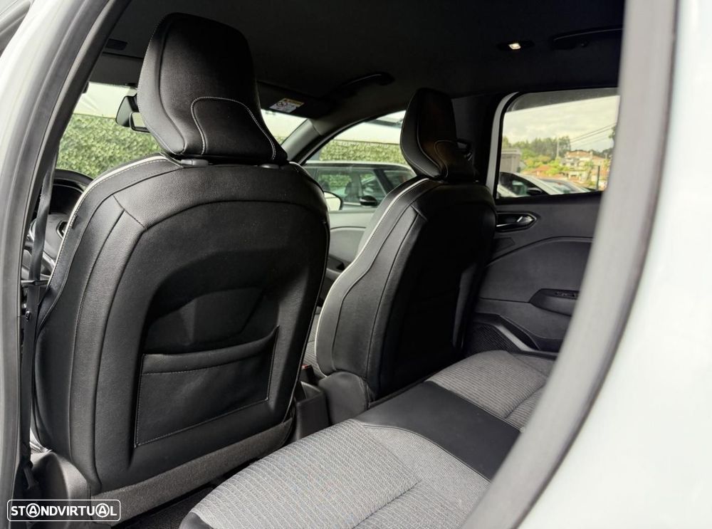Renault Clio 1.5 Blue dCi Exclusive - 13