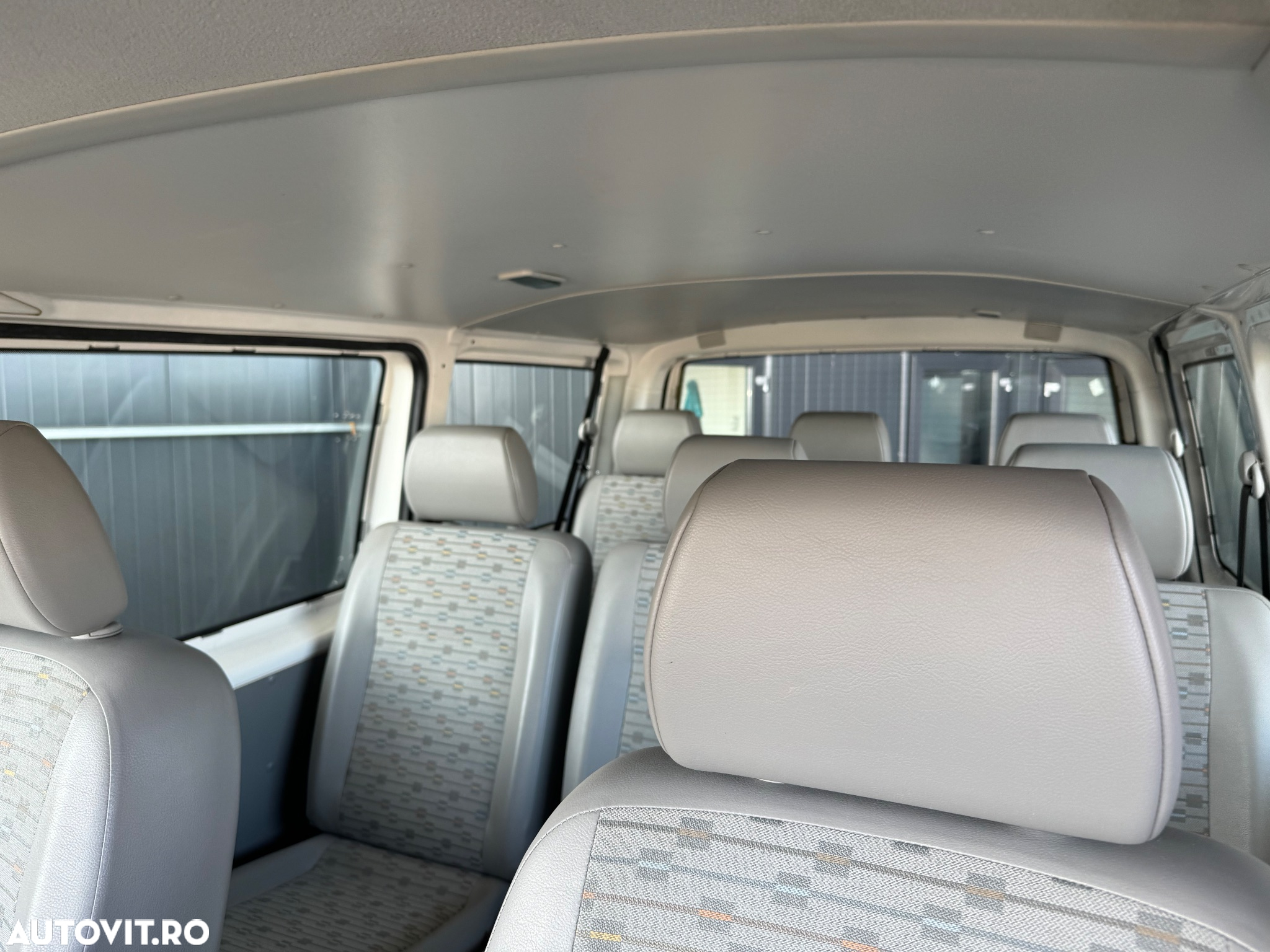 Volkswagen Transporter - 13