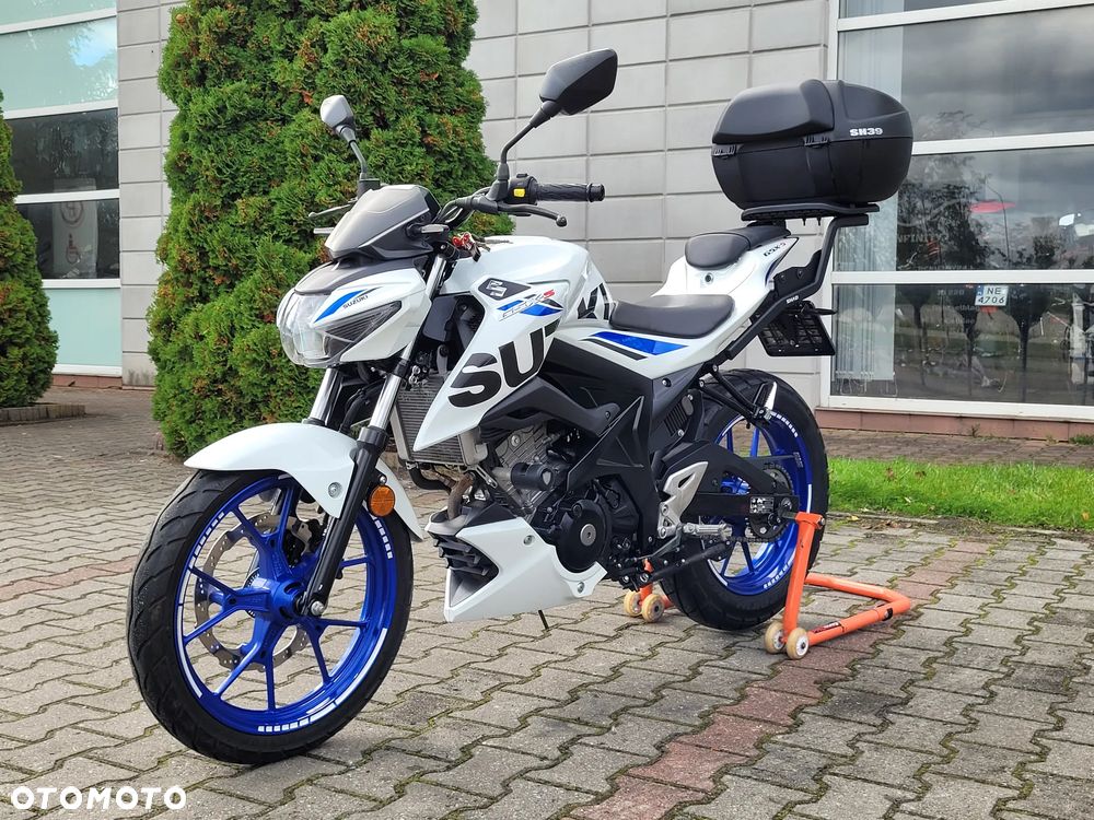 Suzuki GSX - 9