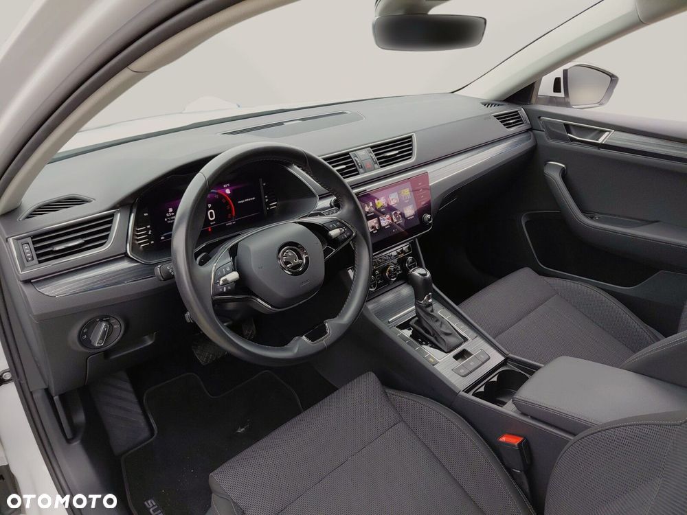 Skoda Superb - 16
