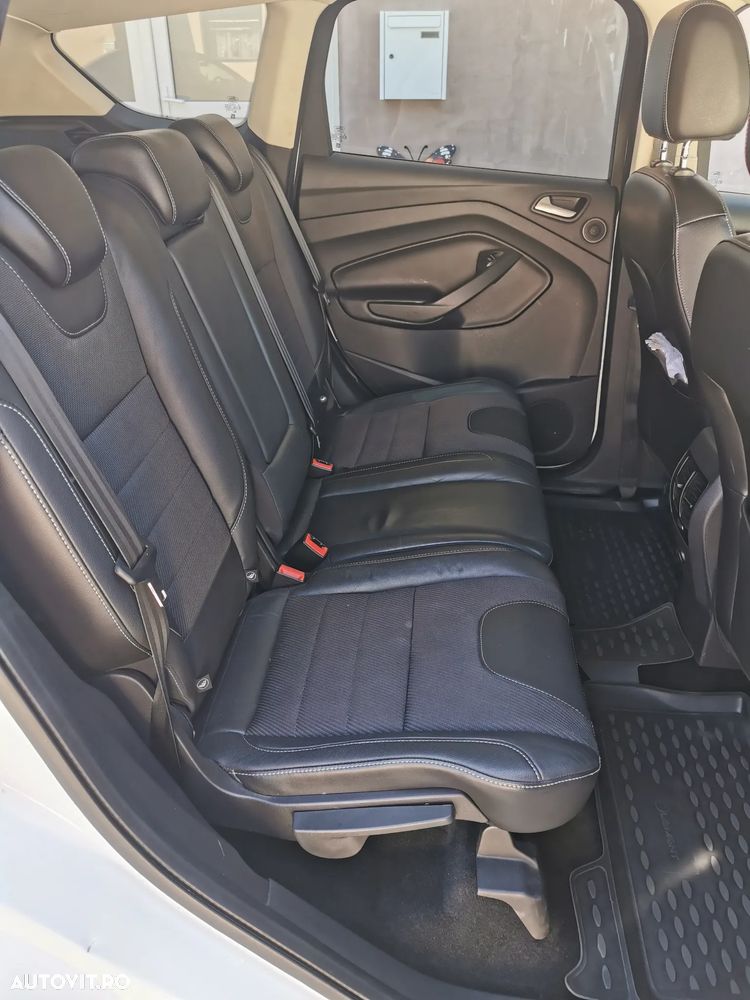 Ford Kuga 2.0 TDCi 4WD Titanium - 7