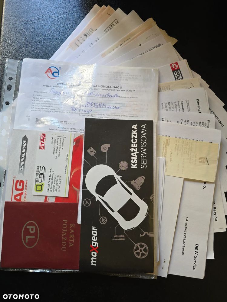 BMW Seria 5 550i - 14