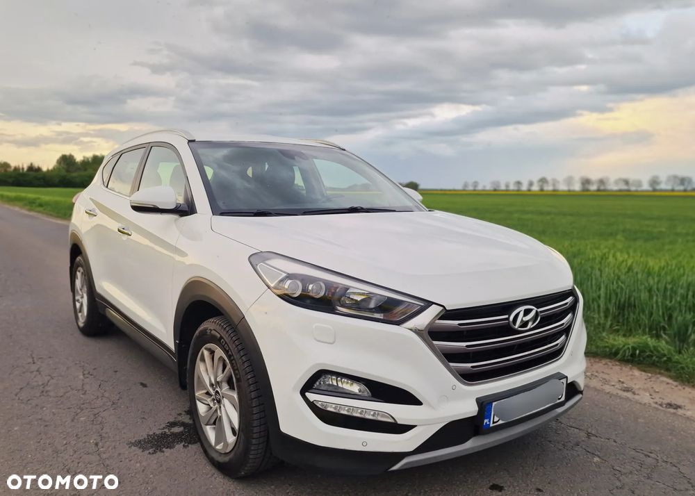 Hyundai Tucson 2.0 CRDI Style 4WD - 2