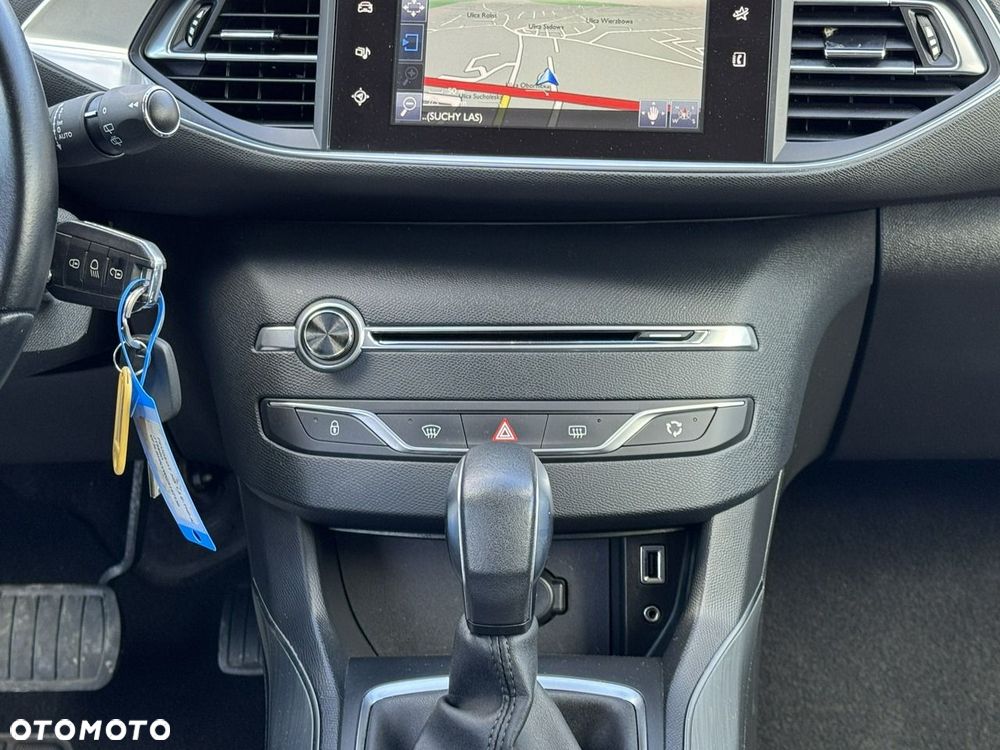 Peugeot 308 - 32