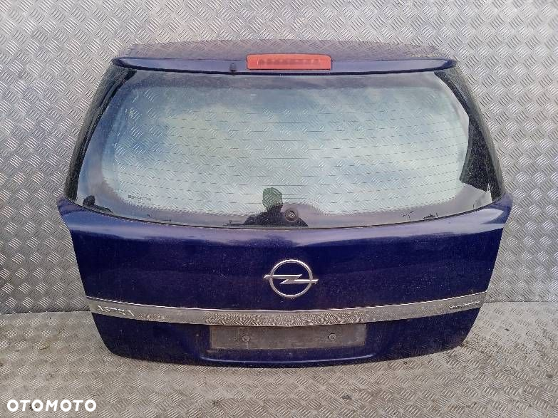 KLAPA BAGAŻNIKA OPEL ASTRA H - 2