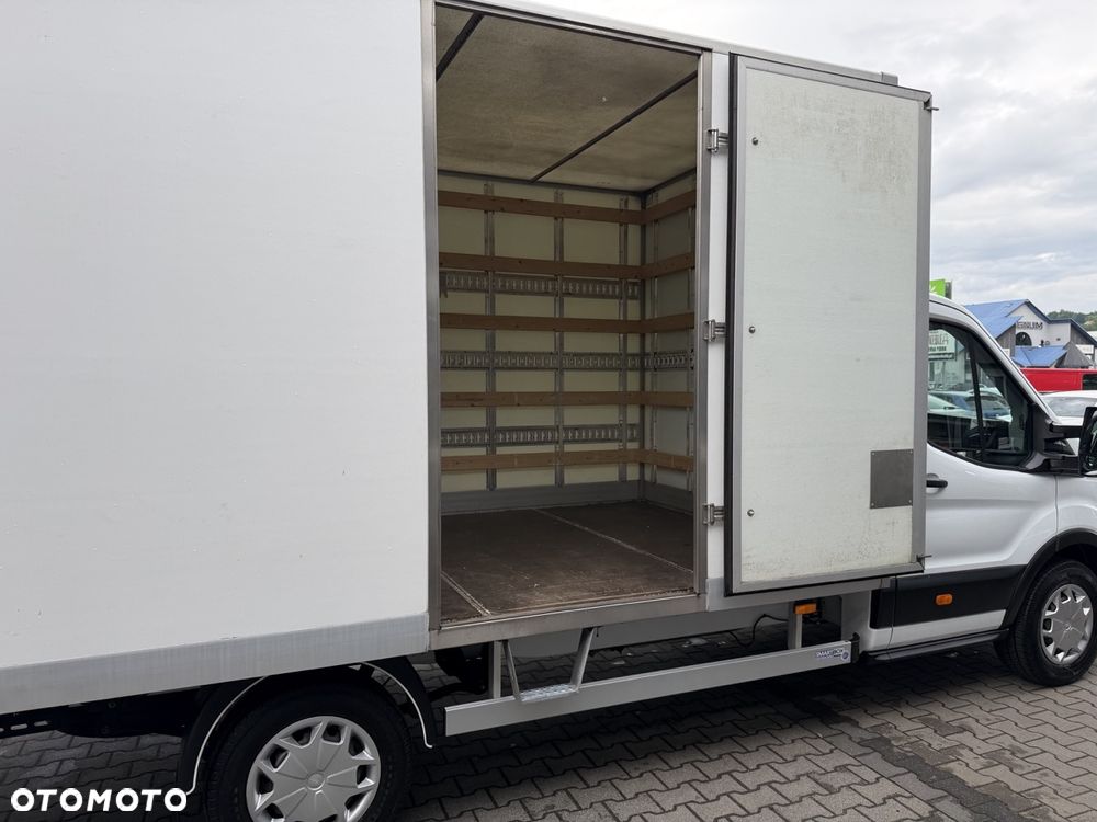 Ford Transit Trend - 15