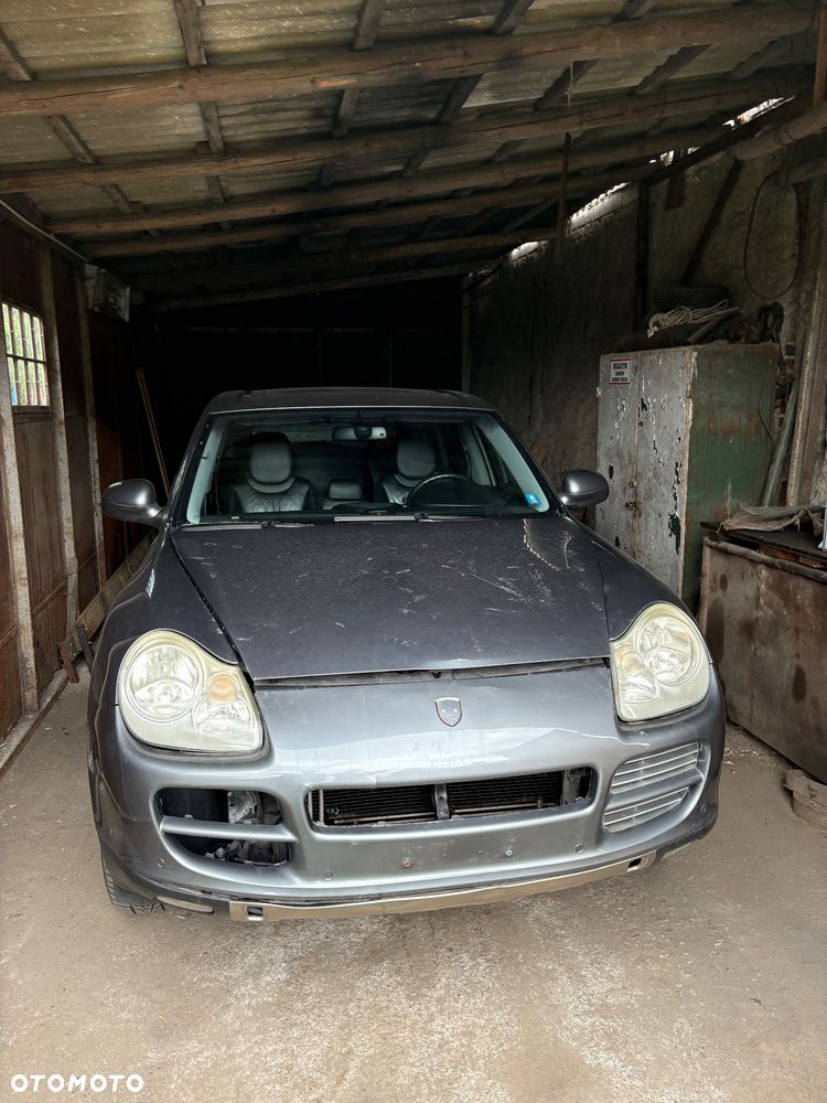 Porsche Cayenne S Tiptronic - 2