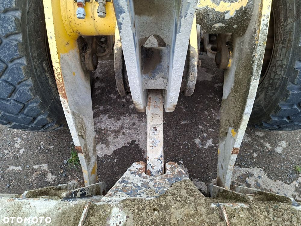 New Holland W 110 B 4X4 - 37