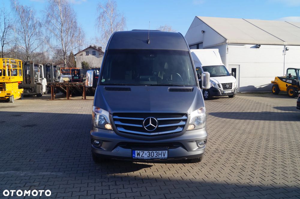 Mercedes-Benz Sprinter - 3