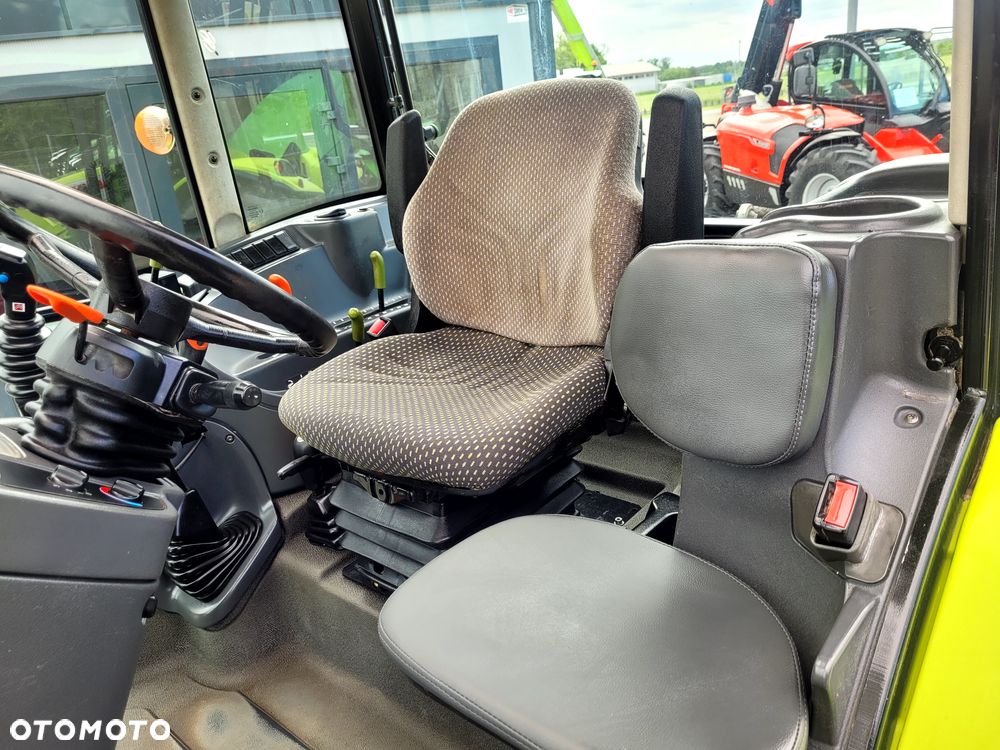 Claas AXOS 340 - 26
