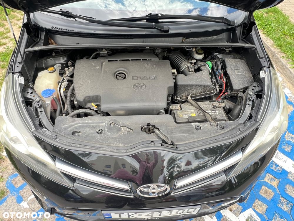 Toyota Verso 2.0 D-4D Active - 16