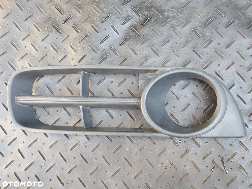 SKODA ROOMSTER KRATKA ATRAPA ZDERZAKA PRAWY PRZÓD 5J0853666 - 3