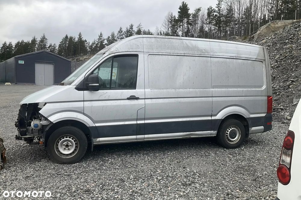 Volkswagen CRAFTER L2H2 - 2