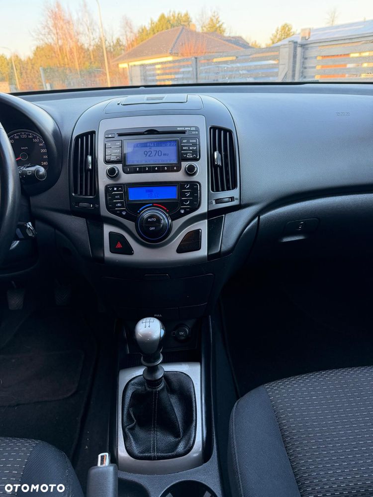 Hyundai i30 1.6 blue Comfort - 16