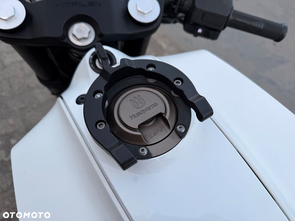 Husqvarna 401 - 13
