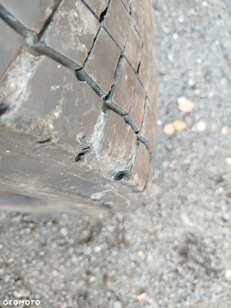 285/70R19.5 146/144M Continental HD3 4x11mm - 19