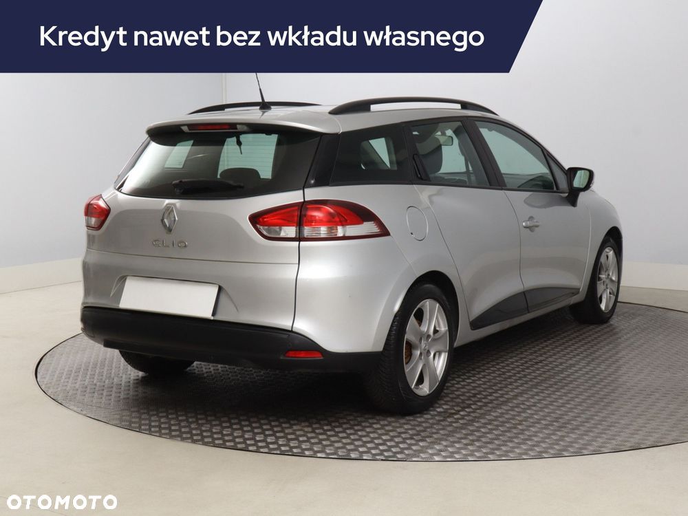 Renault Clio - 7